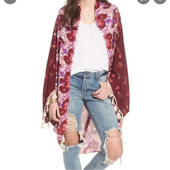 Free People Bali Wrapped in Blooms Floral Kimono - Picture 3 of 11